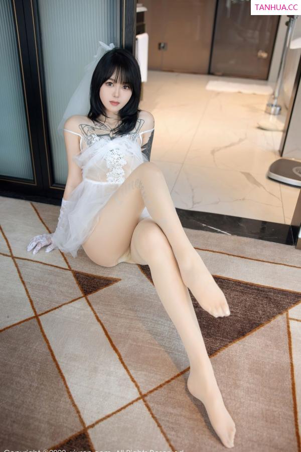 小奶瓶呜呜  [XiuRen]高清写真图 2022.06.30 No.5212 奶瓶第44张图片